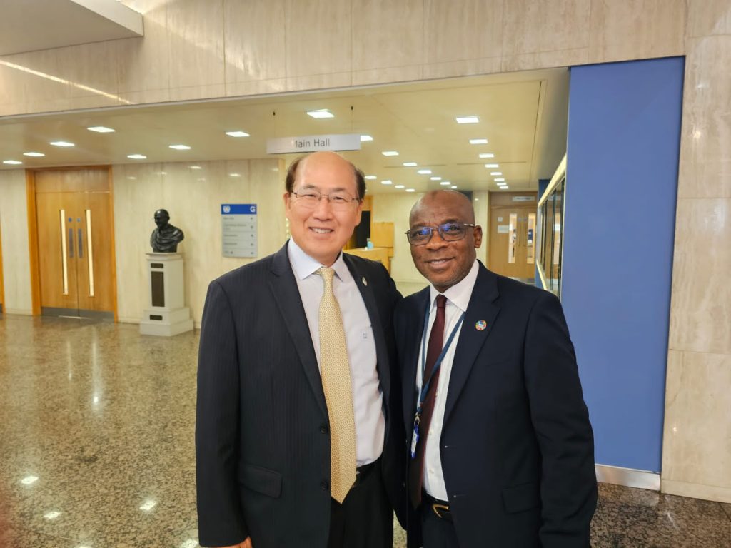 Nigeria’s Alternate Permanent Representative to the International Maritime Organisation (IMO); Mr. Dirisu Abdulmumini and the Secretary General of the International Maritime Organisation (IMO). Mr. Kitack Lim during IMO MEPC 80, in London.